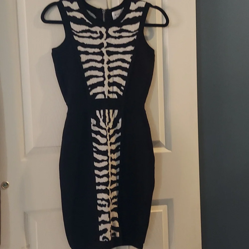 Milly Black Sleeveless Stretchy Sweater Dress Petite Zebra Print